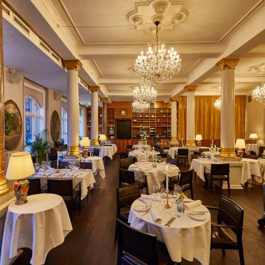 Grand Hotel